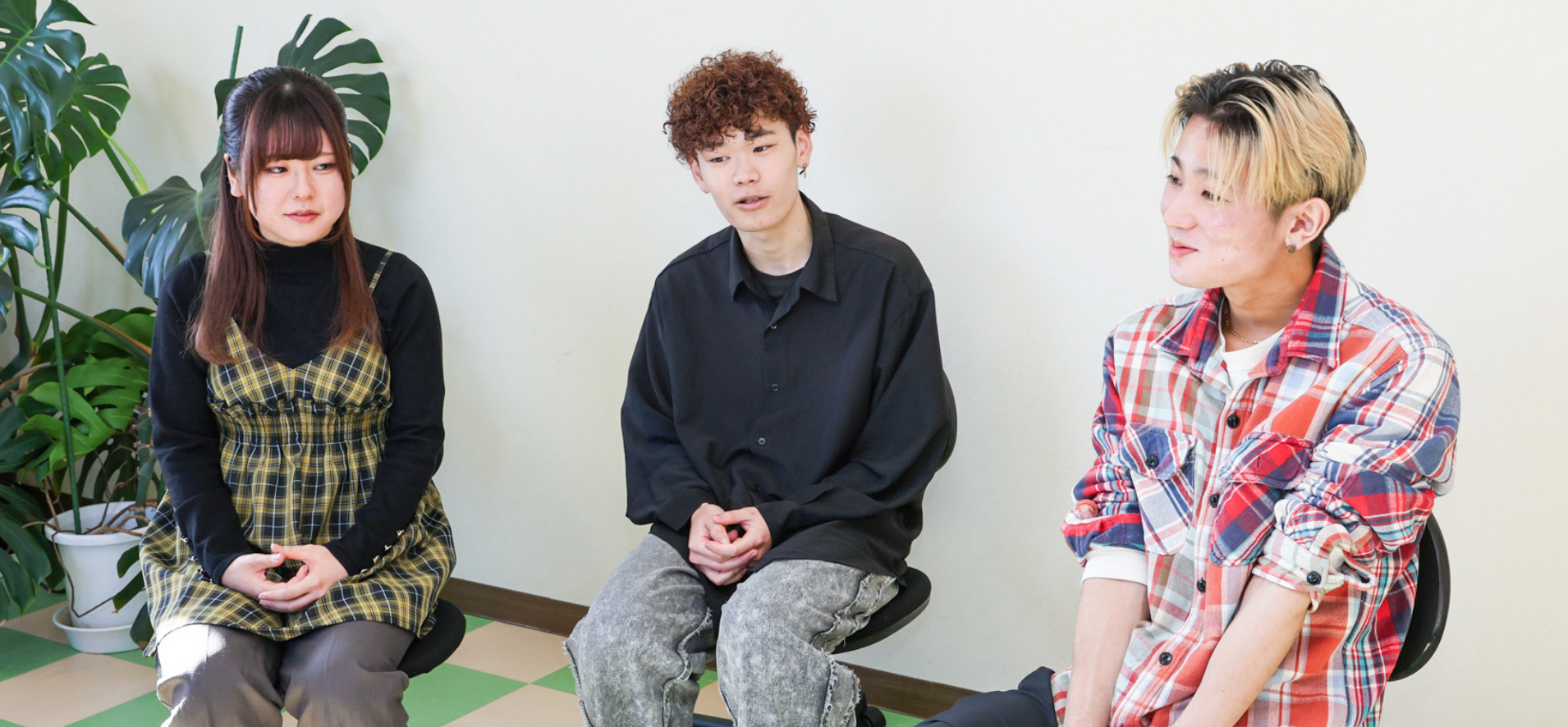 若手社員の座談会の様子