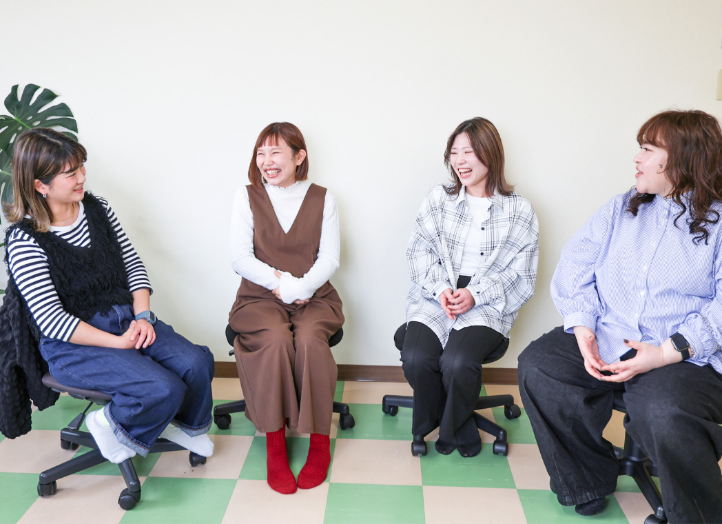 先輩の座談会の様子