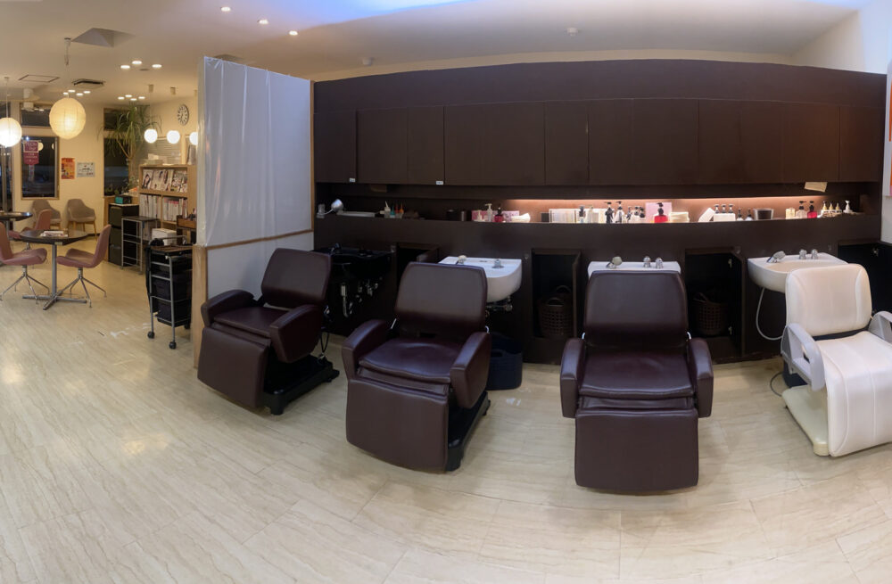 銀のはさみ 売市