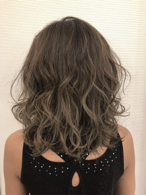 沢目知子medium01