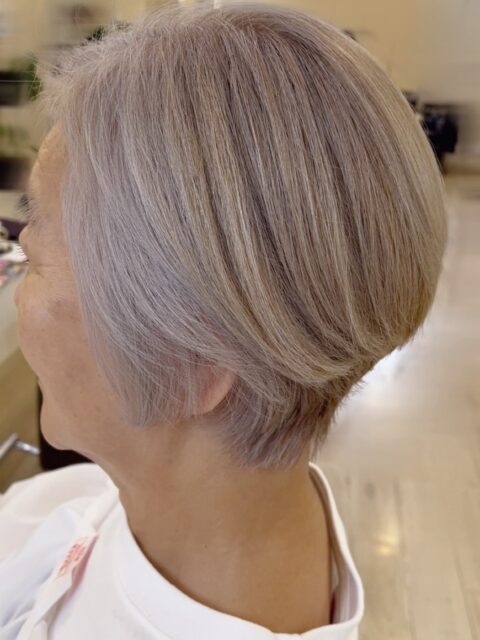 沢目知子senior01